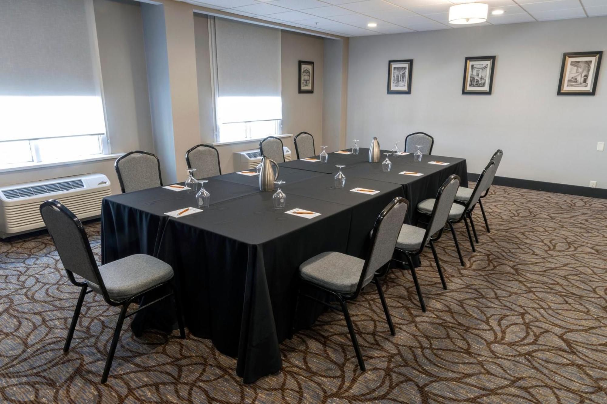 By Ihg Hotel Lancaster